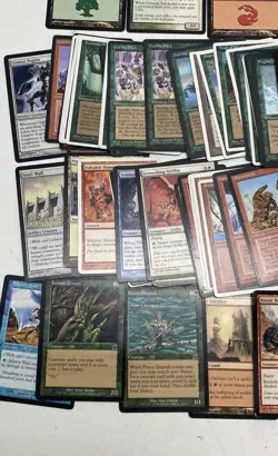 Mixed 1993-2005 Magic: The Gathering Trading Card Bundle (Set Of 100) - Image 4