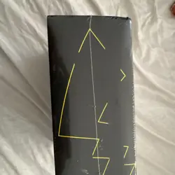 Pokemon TCG Celebrations 25th Anniversary Elite Trainer Box New Sealed - Image 5