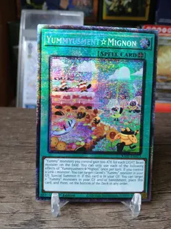 Yummyusment Mignon 1st Edition Starlight Rare RA05-EN073 Yu-Gi-Oh! - Image 1