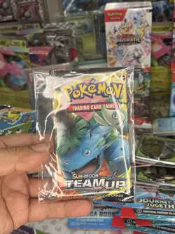 Pokemon Team Up Sun & Moon Sealed Booster Pack English - Image 1