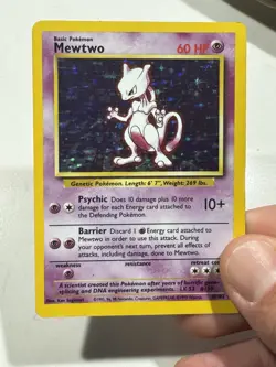 Pokemon TCG Mewtwo Holo Rare Base Set 10/102 - Image 3