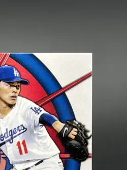 Shohei Ohtani / Roki Sasaki 2025 Topps Series 2 #DD-15 - Dynamic Duals - Dodgers - Image 4
