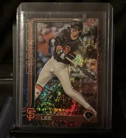 Jung Hoo Lee 2025 Topps Series 1 Black Holo Foil 1/10 #277 Giants SSP - Image 1
