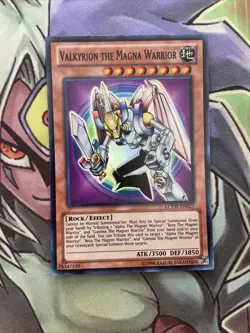 LCYW-EN021 Valkyrion the Magna Warrior Super Rare Unlim Edition NM Yugioh Card - Image 1