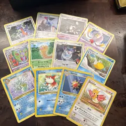 Lot Of 30 Vintage 1999 to 2010 MP to HP Pokemon Cards- 2 Foil And Reverse - Image 2