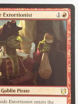 Dockside Extortionist Commander 2019 Regular - Image 4