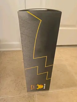 Pokemon TCG Celebrations Pikachu VMAX Premium Figure Collection Box New SEALED! 820650809408 - Image 5