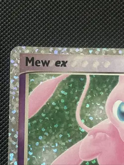 Mew ex Holo Card Celebrations Anniversary Edition 88/92 Pokemon TCG - Image 4