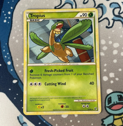 Tropius 22/90 Non Holo Rare Heartgold & Soulsilver Undaunted Pokemon 2010 NM/LP - Image 1
