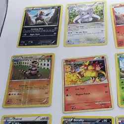 Lot of 30 Pokemon 2011 TCG Trading Cards All Unique Pokemon Cards (Set A) - Image 2