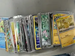 Pokemon Lot of (47) w/ Holo's+ Charizard + Pikachu - Image 1