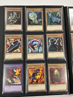 Yugioh 25th Anniversary Legend Of The Blue Eyes White Dragon Complete Set - Image 2