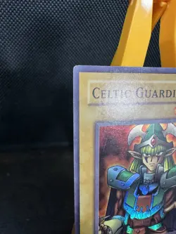 Konami Celtic Guardian LOB-EN007 Super Rare Unlimited Yu-Gi-Oh! TCG LP - Image 2