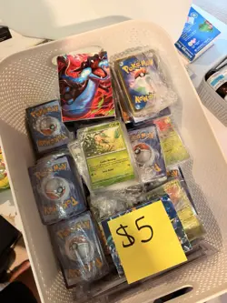 Pokemon Card Lot 300 Total Cards Per Package - Image 3