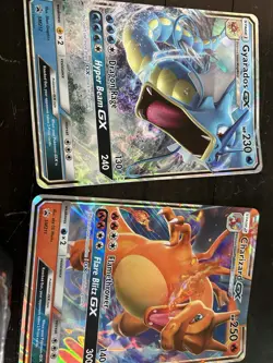 2019 POKEMON HIDDEN FATES TIN GYARADOS GX SEALED WITH PROMO Plus Giant Cards - Image 2