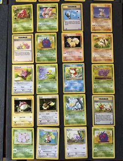 100 Pokemon Karten + 20 Energiekarten Sammlung Fossil Dschungel Rocket Base Set - Image 4