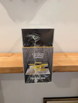 Pokemon TCG: Celebrations 25th Anniversary Ultra Premium Collection Box UPC 2021 820650829147 - Image 4