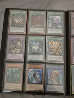 Yu-Gi-Oh Binder Collection Monster/Spells/Traps - Image 4