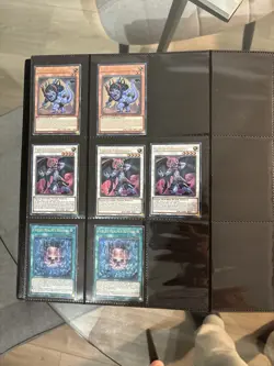 Yu-Gi-Oh Binder Collection 100+ Cards All Holo and Deck Cores Included - Image 4