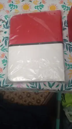 UltraPro Cards Pokemon Premium Pro Binder - White/Red 74427853167 - Image 3