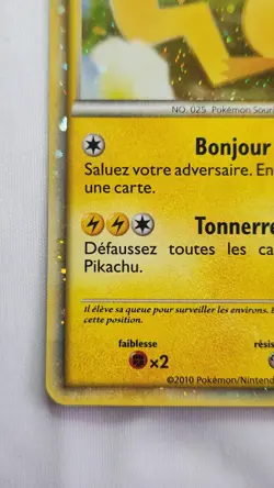 2010 Pikachu Pokemon World Collection PW French Holo Card - Image 4