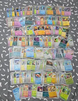 Pokemon TCG English Bulk Holo/Reverse Bundle 300+ Cards - Image 2