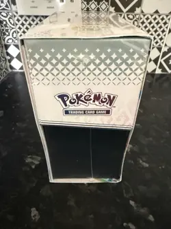 Pokemon Prismatic Evolutions ETB Elite Trainer Box, (Tiny Small Tear) - Image 2