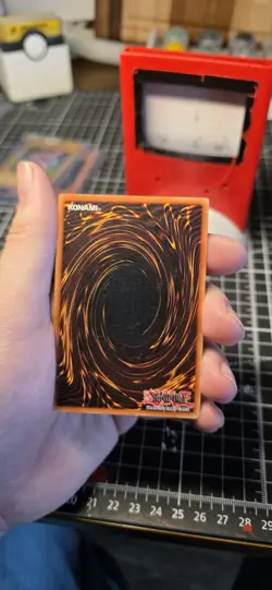 Yu-Gi-Oh! TCG Red-Eyes Black Dragon Holo Rare Card SDJ-001 Vintage 1996 - Image 5