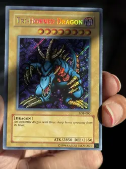Tri-Horned Dragon LOB-000 Legend Of Blue Eyes White Dragon Unlimited Holo Bleed - Image 1