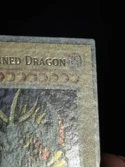 Tri-Horned Dragon LOB-000 Legend Of Blue Eyes White Dragon Unlimited Holo Bleed - Image 4