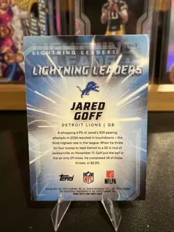 2025 Topps Chrome Jared Goff #LL-2 Lightning Leaders SSP Lions 20 Card Insert - Image 2