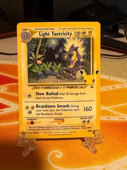 Light Toxtricity SWSH137 SWSH: Sword & Shield Promo Cards Holo - Image 1