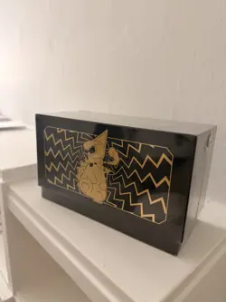 Pokemon TCG S-Chinese Brilliant Energy Black Gold Gift Box (Pikachu) CS4.1C New! - Image 1