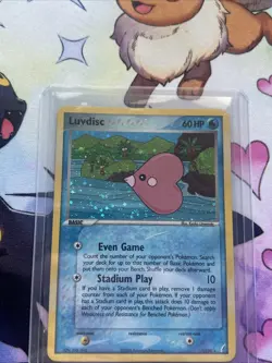 Pokemon TCG Luvdisc EX Crystal Guardians 7/100 Holo Rare Card NM - Image 1