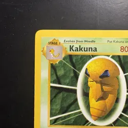 Pokemon Vintage First Edition Kakuna 033/102 Base Set (Shadowless) Wotc 1999 - Image 2