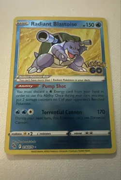 Radiant Blastoise 018/078 Pokemon GO Holo - Image 1