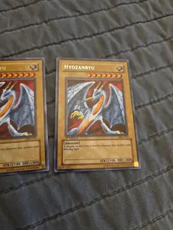 Yugioh - MRL-075 1st Edition Hyozanryu X3 RARE - Vintage - (Playset) NM/VLP Wow! - Image 4