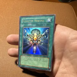 Yu-Gi- Oh! Monster Reborn LOB-118 Unlimited Original Print Near Mint - Image 2