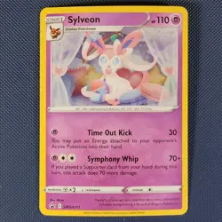 Sylveon SWSH211 - SWSH Black Star - Promo Holo Pokemon Card - M / NM - Image 1