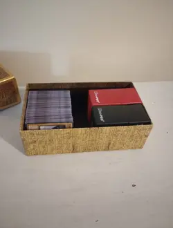 Vintage 1996 Box Of Yu Gi Oh Cards Nm HTF LO$ DECKS 🔥🔥 LQQK - Image 2