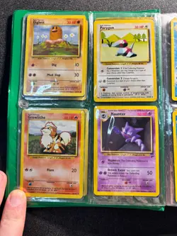Vintage Growlithe Pokemon Card Binder 112 Pokemon Cards Collection Bundle WOTC - Image 5