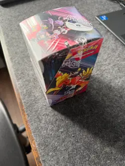 Pokemon TCG Destined Rivals Half Booster Box 18 Pack | Brand New/Sealed ✅ - Image 2