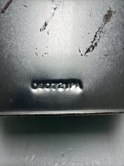 BAKUGAN Battle Brawlers, Tin Case w Insert Hexagon Metal Holder w/40 Cards - Image 4