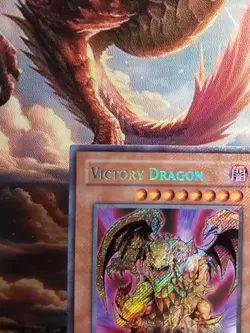 Yu-Gi-Oh! Victory Dragon (2020) Secret Rare RP02-EN098 Retro Pack 2 - Image 2