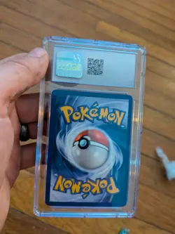 (POP 17) CGC 10 GEM MINT Pokemon Delibird 21/109 EX Team Rocket Returns 2004 - Image 3