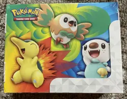 Pokemon TCG Factory Sealed 2022 Collector Bundle - Image 2