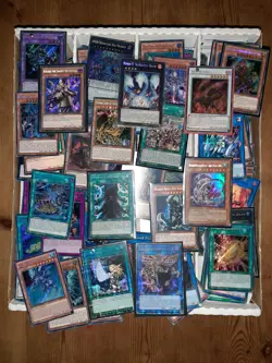 100 Yugioh Cards Megapack bundle Inc Holos Super, Ultra, Secret & Higher joblot - Image 1
