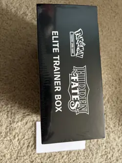 Pokemon Hidden Fates Elite Trainer Box Sealed TCG Sun and Moon ETB 2019 New 820650804731 - Image 4