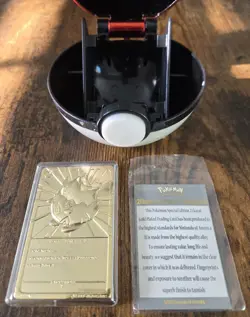 1999 Burger King Pokemon 23K Gold-Plated Togepi Trading Card in Poke Ball - Image 3