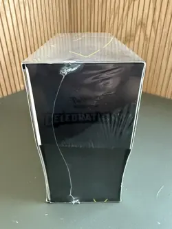 Pokemon TCG: 25th Anniversary Celebrations Elite Trainer Box (2021) 820650809439 - Image 2